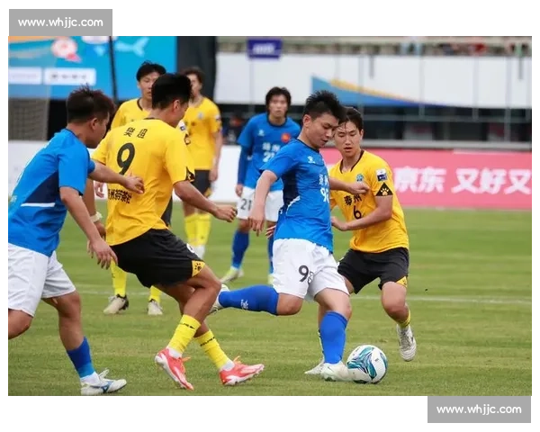 苏州队赛后打扫更衣室传递正能量 留言：保持热爱共铸苏超未来